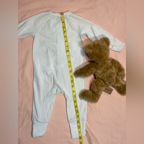 Burberry Baby Girl Layette SET! Logo Romper,Hat&Thomas Bear! EUC🔥Size 9 month💜 - Picture 6 of 14
